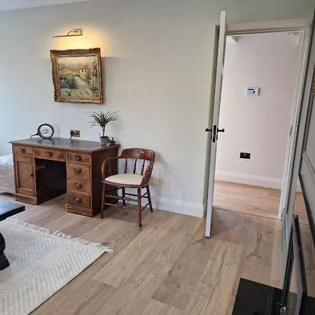Holiday home Willow Cashel- Rock View-sleeps From 2 Up To 8 Guests