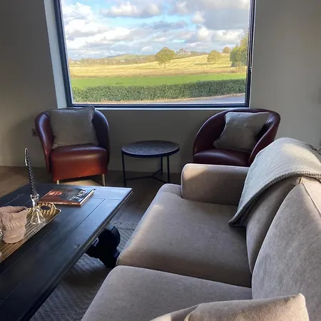 Willow Cashel- Rock View-sleeps 8 Guests-spacious- Cosy Сasa de vacaciones