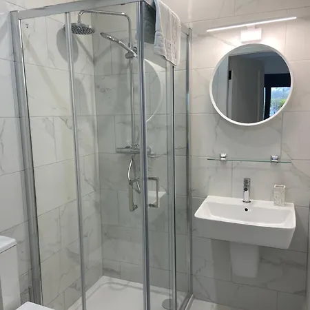 Сasa de vacaciones Willow Cashel- Rock View-sleeps 8 Guests-spacious- Cosy Cashel (Tipperary)