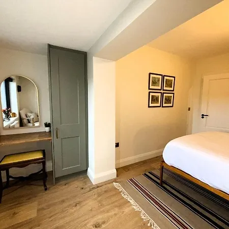 Σπίτι διακοπών Willow Lodge Cashel- Rock View- 4 Bedrooms, 4 Bathrooms- Cosy Lodge Cashel (Tipperary)