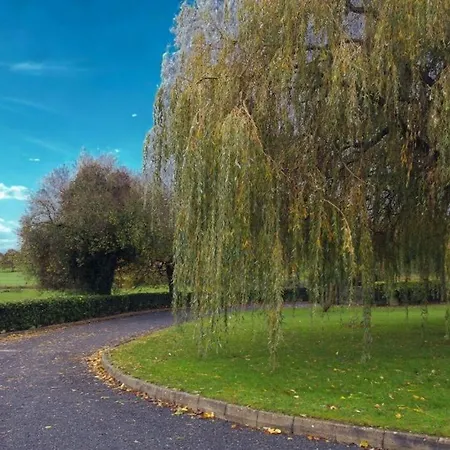 Willow Cashel- Rock View-sleeps 8 Guests-spacious- Cosy Casa vacanze