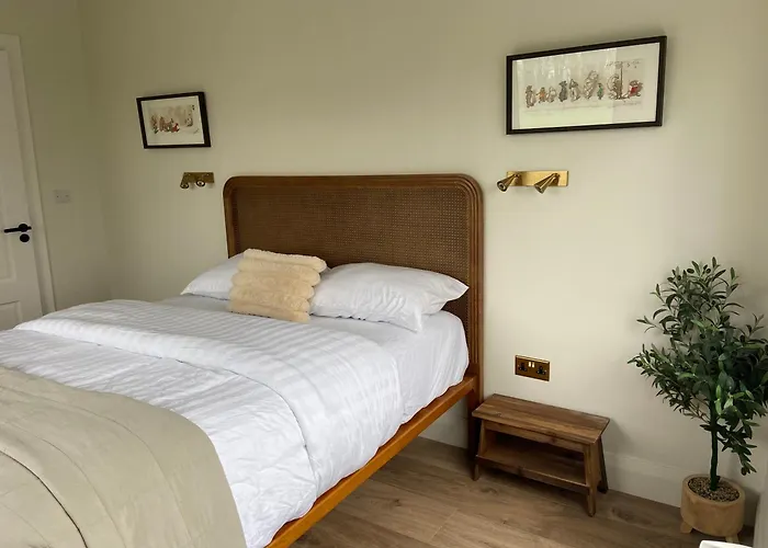 Willow Cashel- Rock View-sleeps 8 Guests-spacious- Cosy * Cashel (Tipperary)