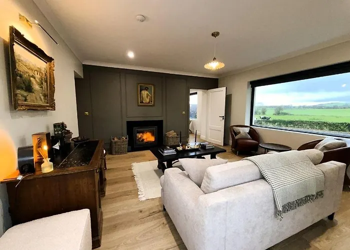 Casa vacanze Willow Cashel- Rock View-sleeps 8 Guests-spacious- Cosy Cashel (Tipperary)