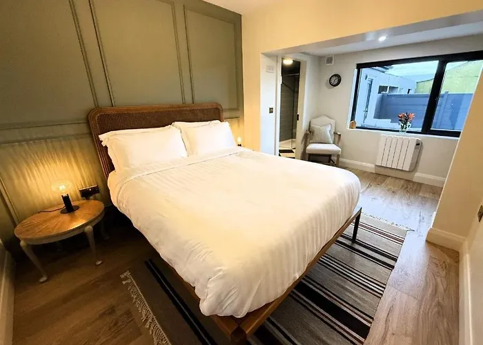 Willow Cashel- Rock View-sleeps 8 Guests-spacious- Cosy Casa vacanze Cashel (Tipperary)