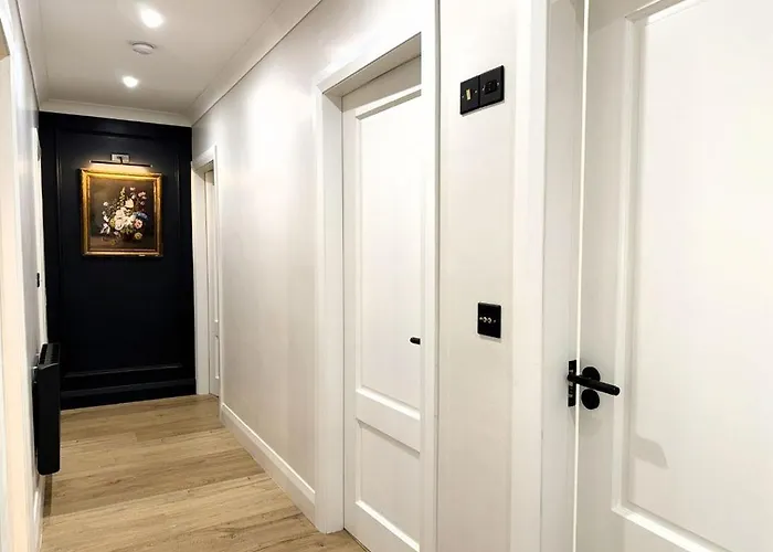 Willow Cashel- Rock View-sleeps 8 Guests-spacious- Cosy * Cashel (Tipperary)